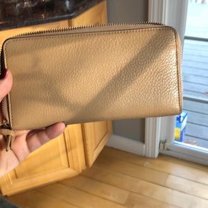 Tory Burch wallet